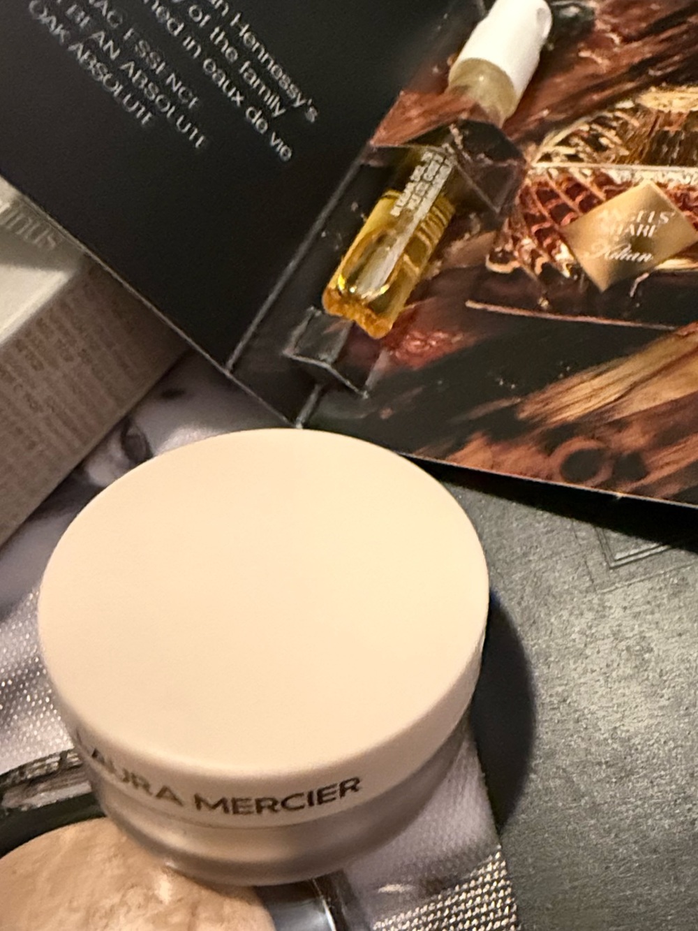 Overstock Beauty Bundle 🖤 - Picture 13 of 16